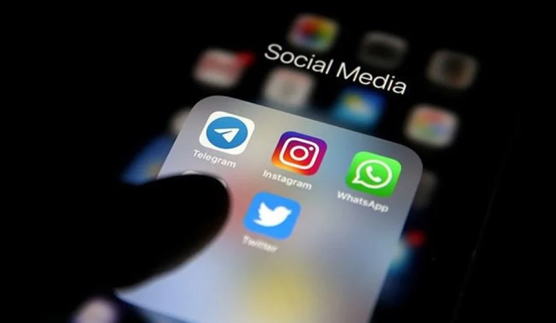 15 yaş altına sosyal medya yasağı: Ay sonu Meclis`te