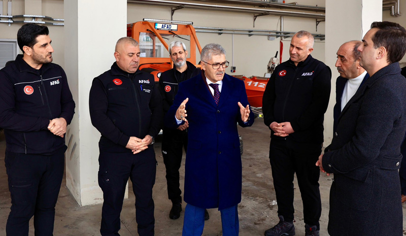 Vali Çelik`ten depreme karşı bilinç vurgusu!