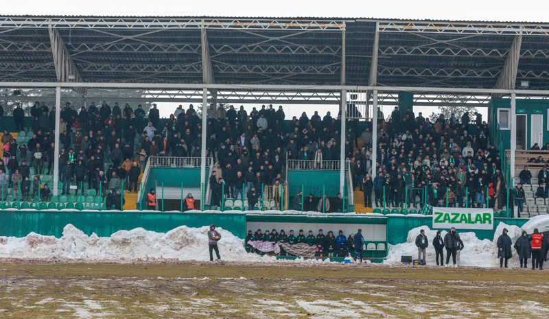 Lider evinde 1 puanla yetindi