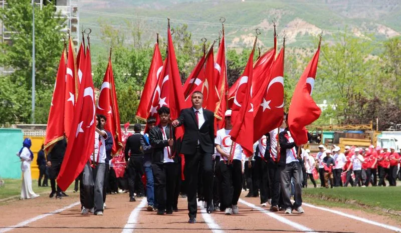 Bingöl`de 19 Mayıs Coşkuyla Kutlandı