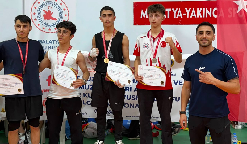Yaşam Spor Madalyalarla Döndü