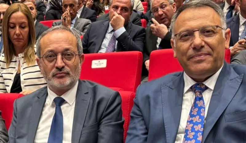 Rektör Çelik`ten dijital iletişim vurgusu