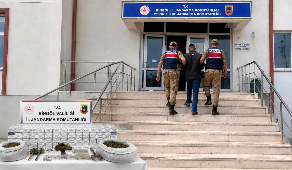 Bingöl`de 5 firari yakalandı