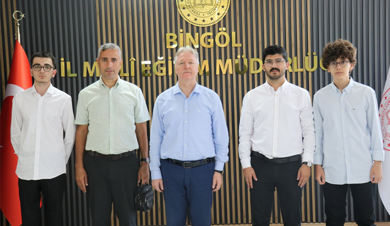 Bingöl`ün bilim gururlarına Özel`den tebrik