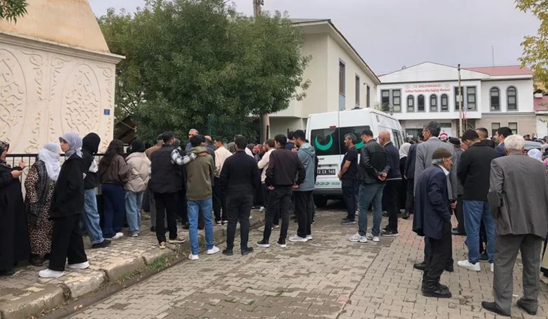 Gözyaşları arasında hüzünlü veda!