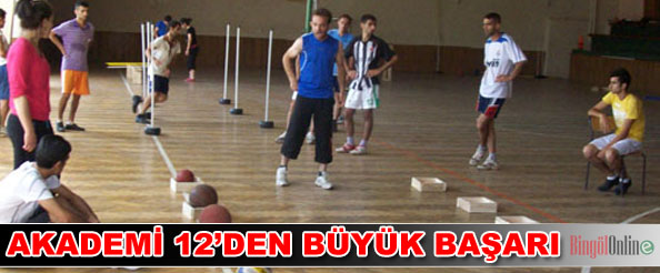 Akademi 12`den büyük başarı