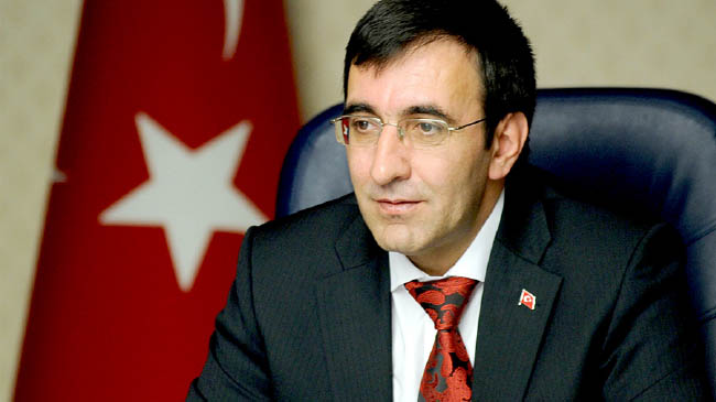 Bakan yılmaz geliyor