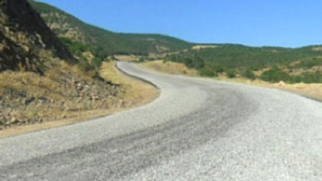 Bingöl-kiğı yolu onarılıyor