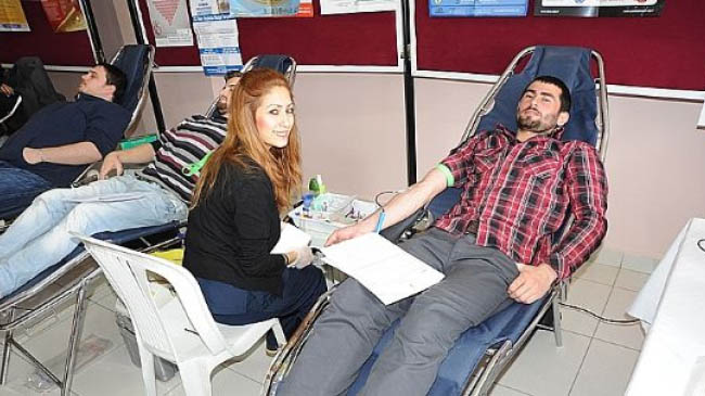 Bingöl üniversitesi`nde kan bağışı