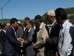 Çavuşlar`a taziye ziyaretinde bulundu