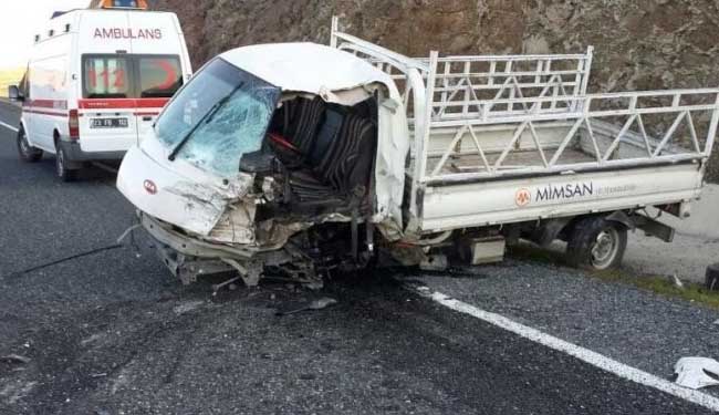 Elazığ yolunda kaza: 2 ölü, 3 yaralı