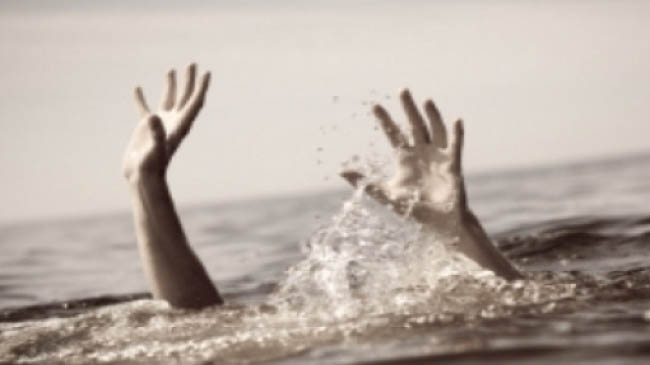 Havuza düşen çocuk hayatını kaybetti