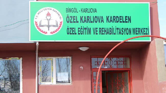 Karlıova`da ilk kez rehabilitasyon merkezi açıldı