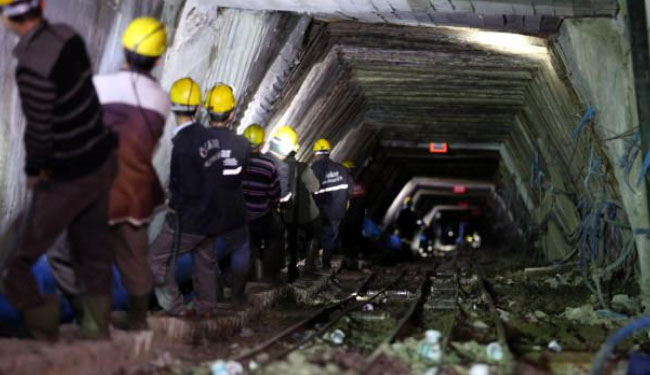 Maden faciası: 18 işçi mahsur!