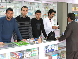 Saray eczanesi açıldı