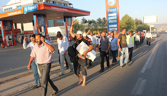 Vanlı işçiler, ankara`ya yürüyor