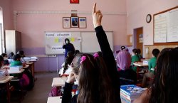 Milli Eğitim Bakanlığı sınıf annesi uygulamasını yasakladı