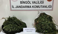 Bingöl`de uyuşturucu ve silah ele geçirildi! 4 kişi tutuklandı