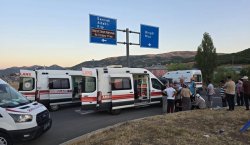 Bingöl`de trafik kazası: 11 yaralı