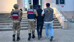 Bingöl`de aranan şahıs saklandığı adreste yakalandı!