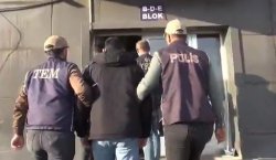 Bingöl`de FETÖ operasyonu: Aranan 3 kişi tutuklandı