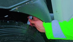 Jandarma trafik ekiplerinden kış lastiği denetimi