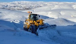 Bingöl`de 161 köy yolu ulaşıma kapandı