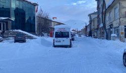 Karlıova buz kesti! Kar ve buzla kaplı ilçe sessizliğe büründü