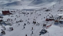 Hesarek Kayak Merkezi`nde Sömestr Yoğunluğu
