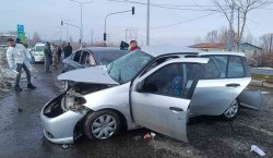 Bingöl`de kahreden kaza! Baba ve oğul hayatını kaybetti