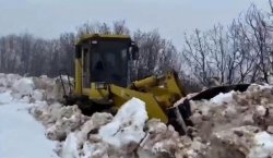 Yayladere`de karla mücadele çalışmaları sürüyor