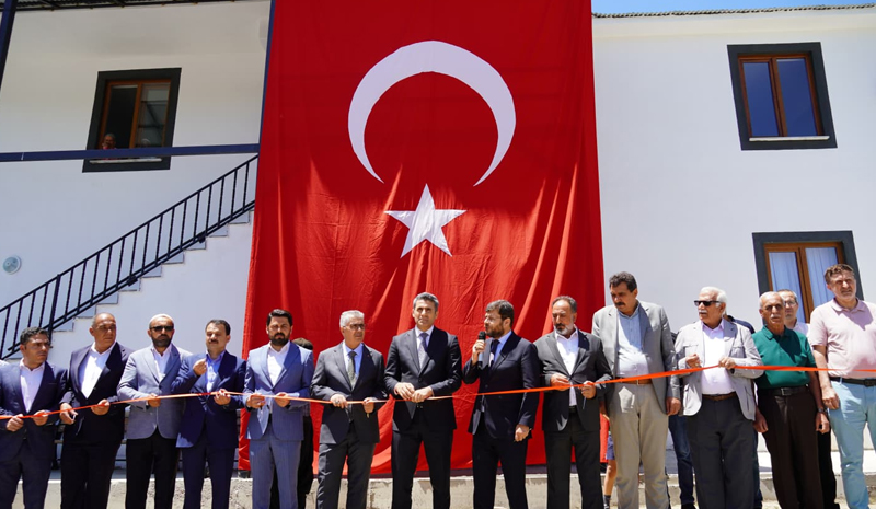 Bingöl`de 45 günde tamamlanan cami ibadete açıldı