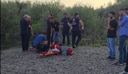 Murat Nehri`nde can pazarı: 1 kardeş kurtarıldı, diğeri kayıp